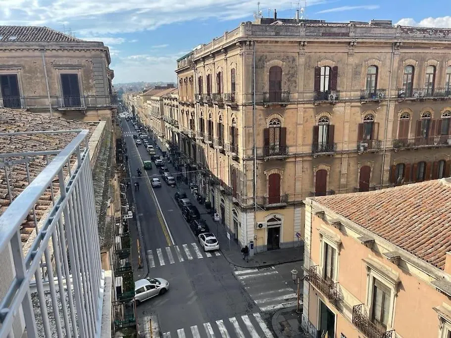 Teo Apartment In Via Umberto I, In The Historic & Baroque Center Of The City Katania