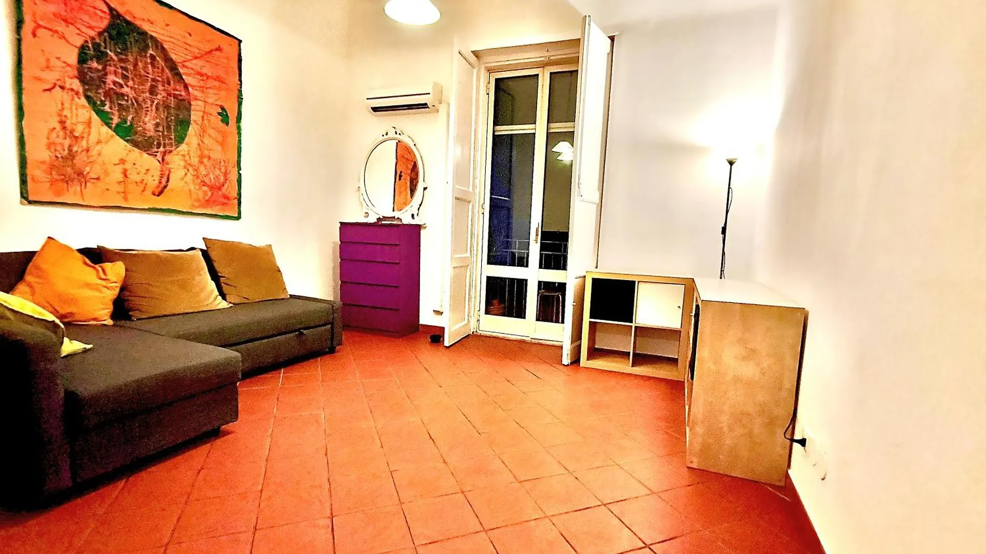 Teo Apartment In Via Umberto I, In The Historic & Baroque Center Of The City Katania Włochy